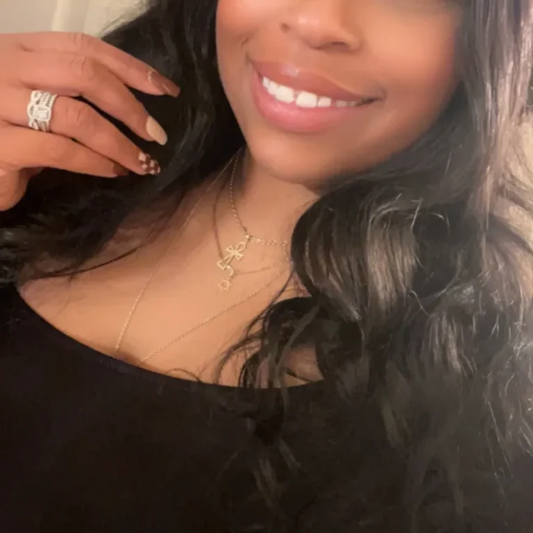 1_0ytdmqTY8C81ijchILrrPgGAXT-Nynv