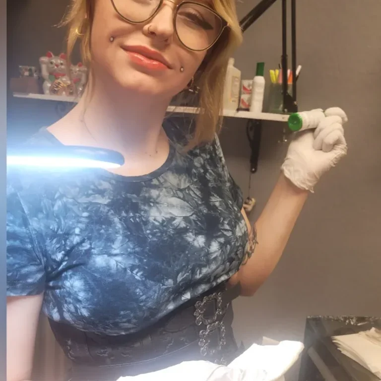 1lGTYZpiQQVdCJkIBJVmp4HV45gvnwoC9