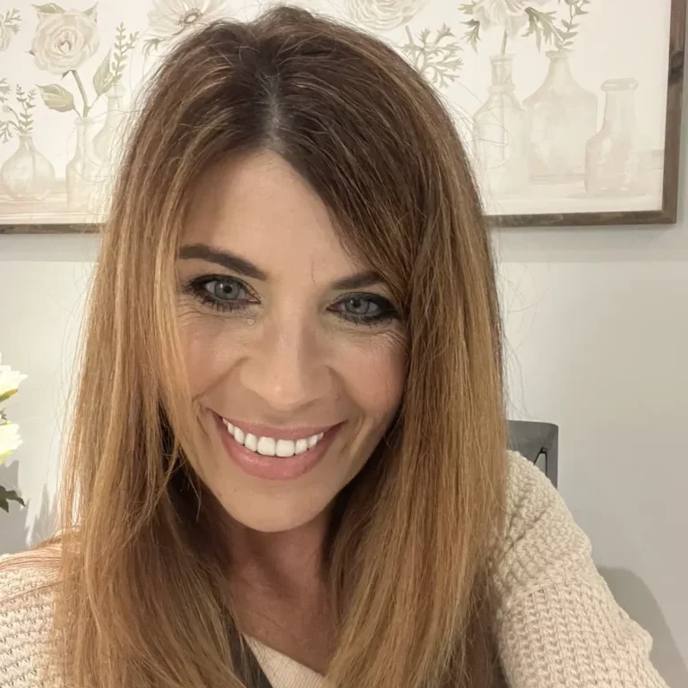 1w1iExXPdlJh7-VcwSku6m-qHA82UDojK